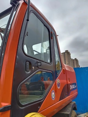 DOOSA DH140W-7 파커 수압 펌프 등급 속도 4.2 km/h 기계와 함께 사용 된 발굴기