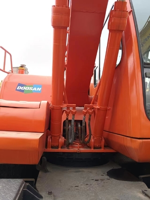 DOOSA DH140W-7 파커 수압 펌프 등급 속도 4.2 km/h 기계와 함께 사용 된 발굴기