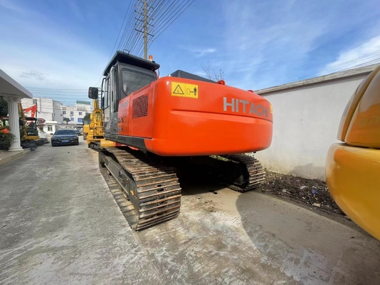 사용 된 히타치 발굴기 ZX210 0.45m3 버킷 용량 및 21500 KG 기계 무게