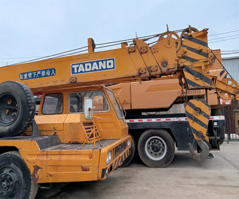 250t 용량 TADAN TL250 크롤러 크레인