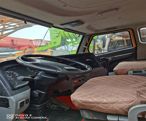 XCMG QY70KA 70T 이동 트럭 크레인 (Liyuan 수압 밸브와 무게 20000 kg)