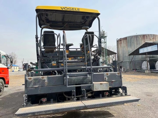VOGEL 1880 사용 된 아스팔트 패버 최대 포장 두께 1000MM 및 112000 kg