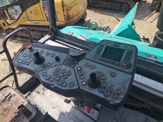보그 2100-3L 2100-2L 1800-2L 1880L-2 좋은 작업 상태의 아스팔트 패버